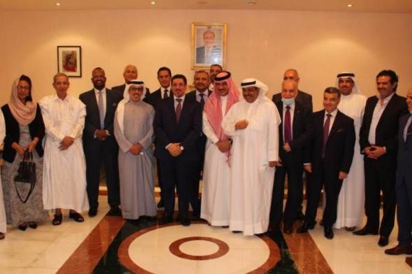 وزير الخارجية يستعرض مع السفراء العرب المعتمدين لدى سلطنة عمان تطورات الاوضاع في اليمن