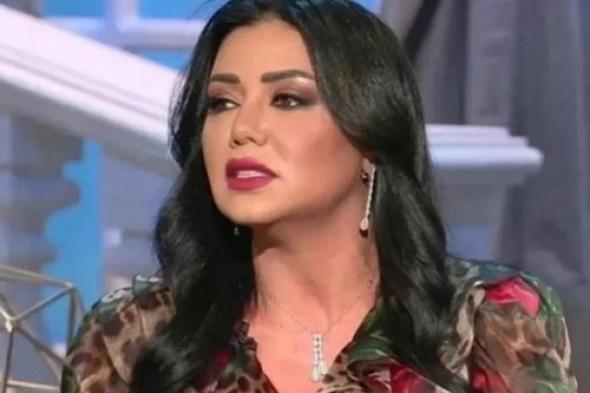 هجوم كبير على الفنانة رانيا يوسف بعد تصريحات (ليلة الخميس).. ياسمين عز تعرقت خجلاً من إجابتها