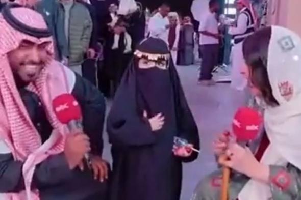 تداول مقطع فيديو لطفلة سعودية قام مذيع بمحاولة محاورتها وبعد لحظات كانت المفاجأة! (فيديو)